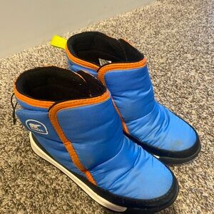 Sorel Kids Boots in Blue and Orange